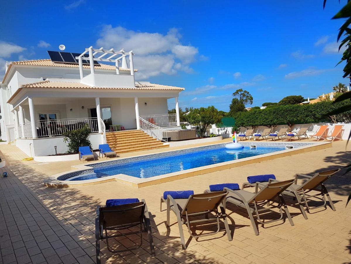 Sunset Villa By Laranjal Rentals Ольюш-ди-Агуа  Экстерьер фото